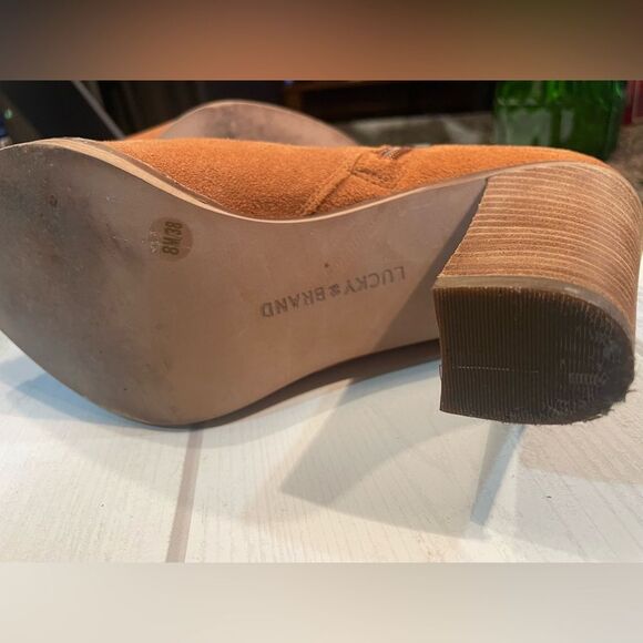 Lucky Brand Boho Cute Cashew oiled Suede Leather Ankle Boots Size 8 Marionn - Picture 11 of 12